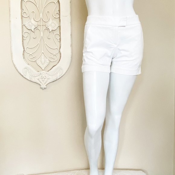 Theory Pants - Theory | Women's White Shorts | Size: 0